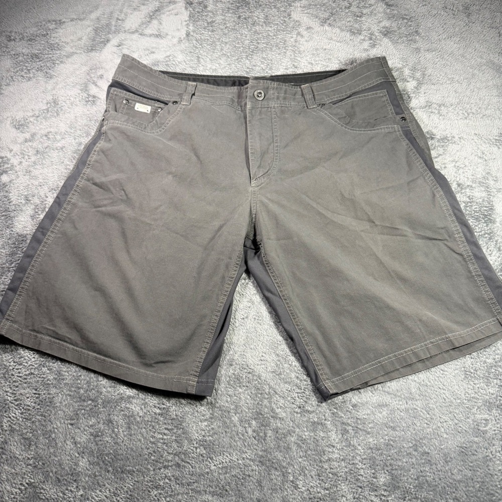 Kuhl Renegade Mens Gray Cargo Hiking Shorts Stretch Size 40 Charcoal Utility